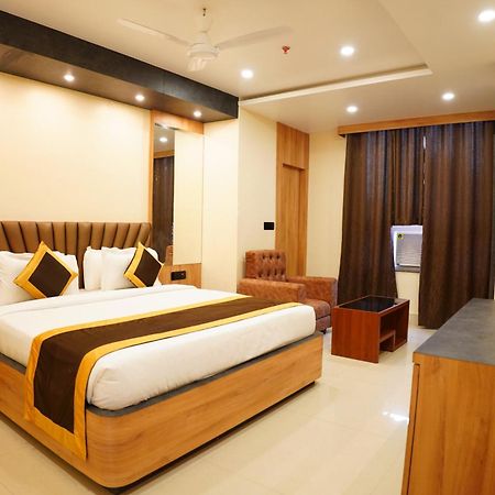 Hotel The Marutinandan Grand Deoghar Exterior foto